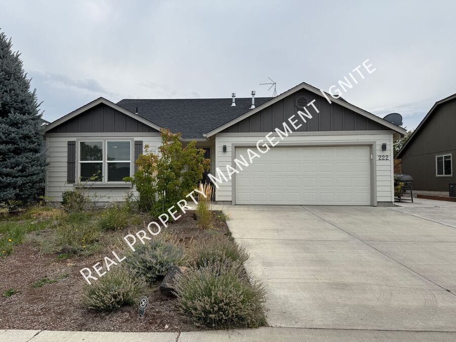 Foto principal - 222 Southwest 33rd Drive