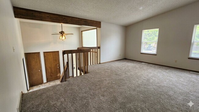 Foto del edificio - 5060 Horseshoe Bend St