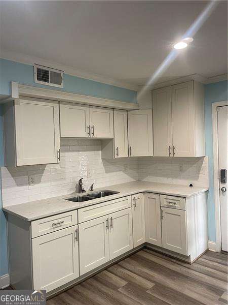 Foto del edificio - 3168 Sewell Mill Rd