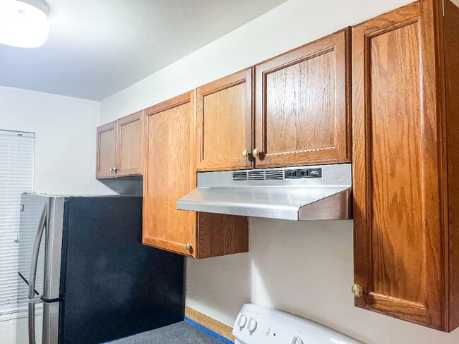 Building Photo - 441 Park Ave N