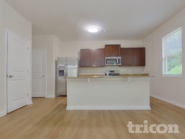 Foto del edificio - 236 Arbor Creek Dr