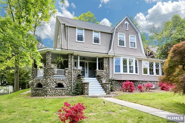 Primary Photo - 400 Prospect St