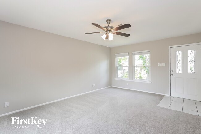 Building Photo - 9426 Bendell