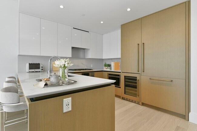 Foto del edificio - 380 Harrison Ave