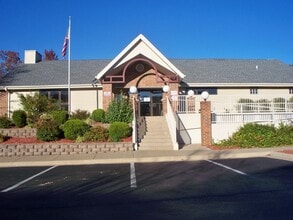 Building Photo - 350 Wildwood Dr S