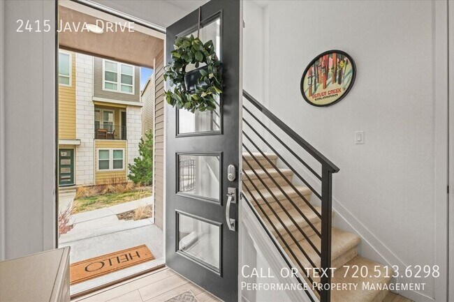 Building Photo - 2415 Java Dr