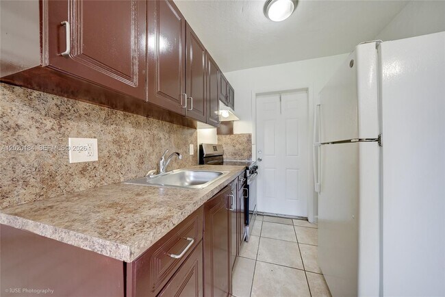 Foto del edificio - 1124 NW 2nd St