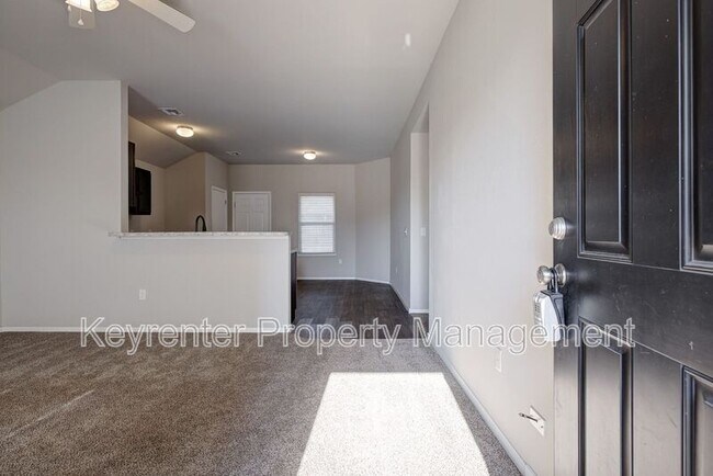 Foto del edificio - 7613 Lipizzan Rd