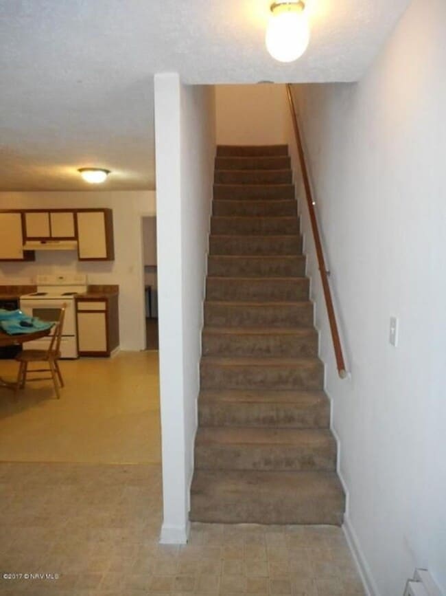 Building Photo - Spacious Home in Prime Blacksburg Location!