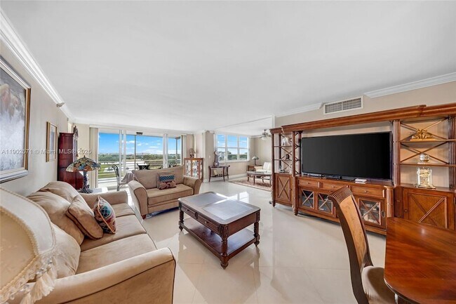 Foto del edificio - 3095 N Course Dr