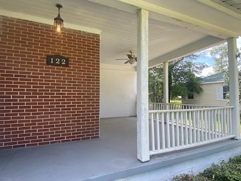 Building Photo - 122 Shamrock Ave