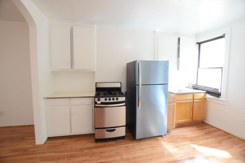 Building Photo - 188 22nd St