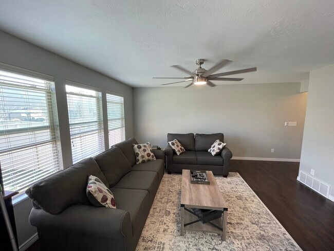 Shared living room - 189 S 1930 E