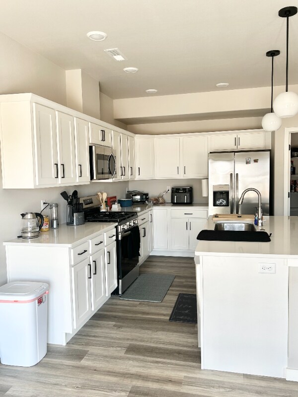 Foto del edificio - 1437 Winterberry Ln