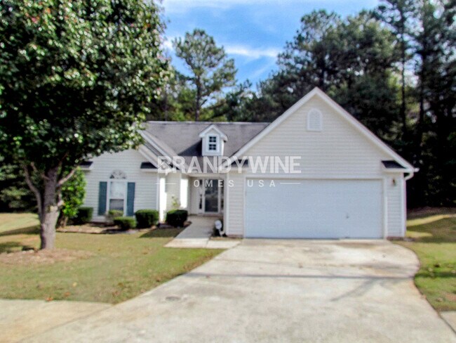 Building Photo - AVAILABLE NOW!! One month FREE RENT