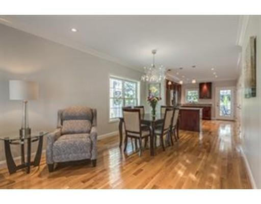 Building Photo - 282 Main St