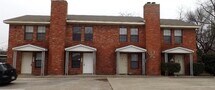 Foto principal - 656 S Rogers Rd