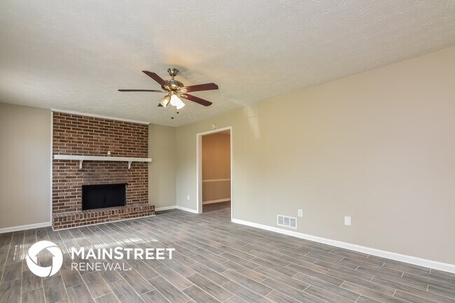 Building Photo - 4466 Chartley Pl