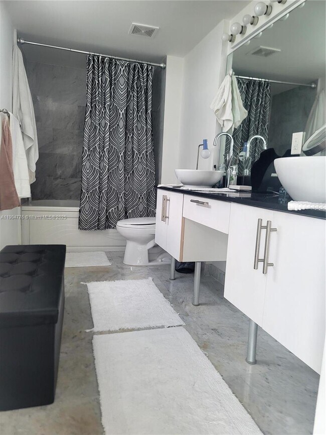 Foto del edificio - 31 SE 5th St