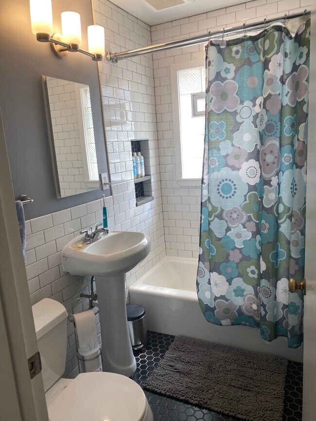 Foto del edificio - 310 Palomino Ln