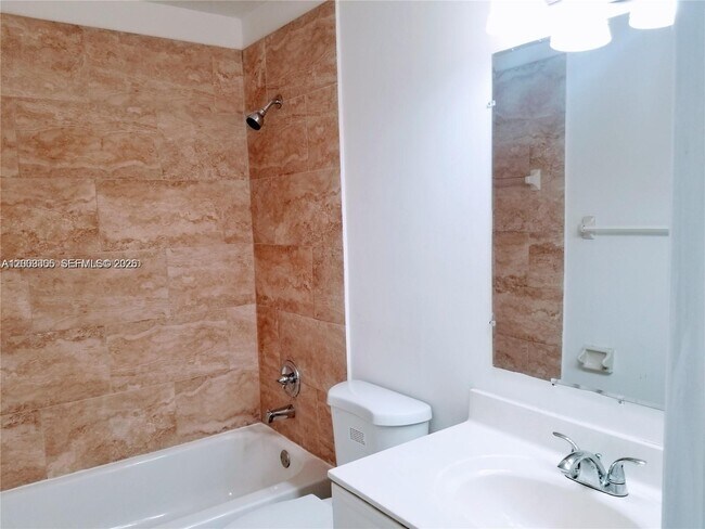 Foto del edificio - 6943 SW 40th St