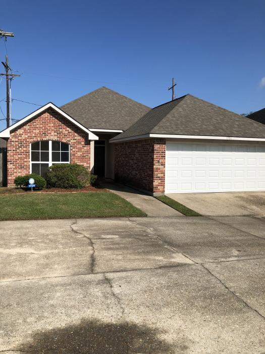 Foto principal - 3 bedroom in Baton Rouge LA 70817