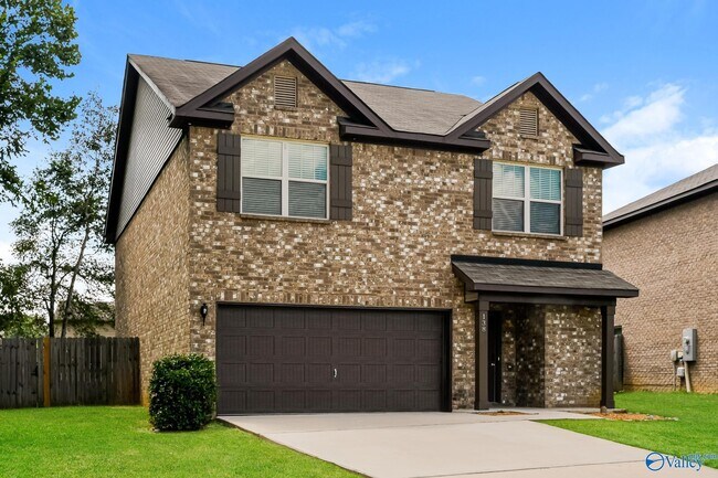 Foto del edificio - 138 Winstead Cir