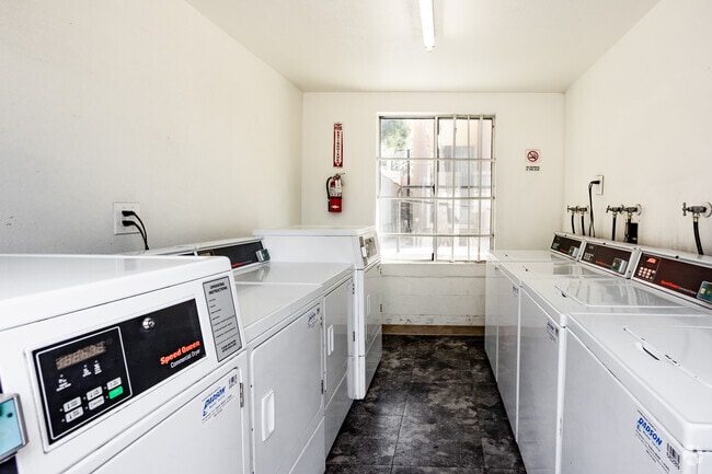 Interior Photo - Sycamore Village