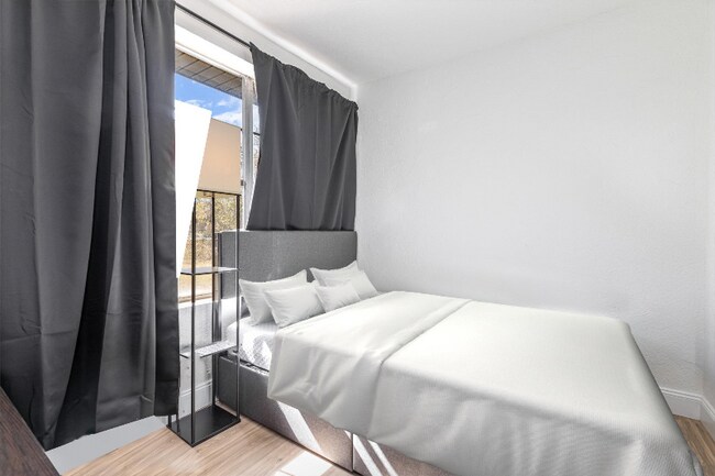 Foto del edificio - 733 Tarpon Ave