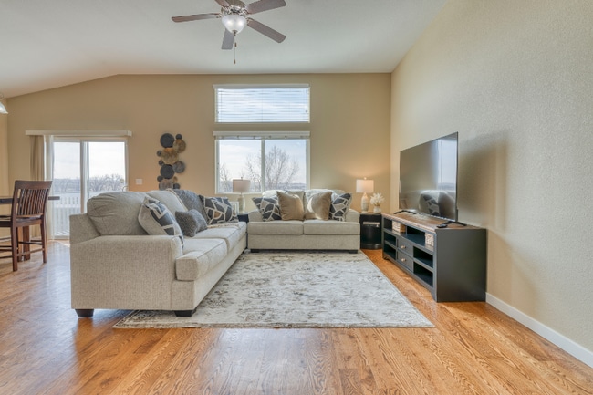 Building Photo - 7726 Dutch Loop