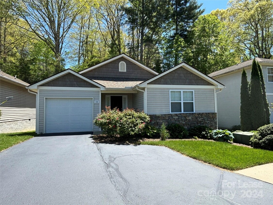 Primary Photo - 159 Clear Creekside Dr