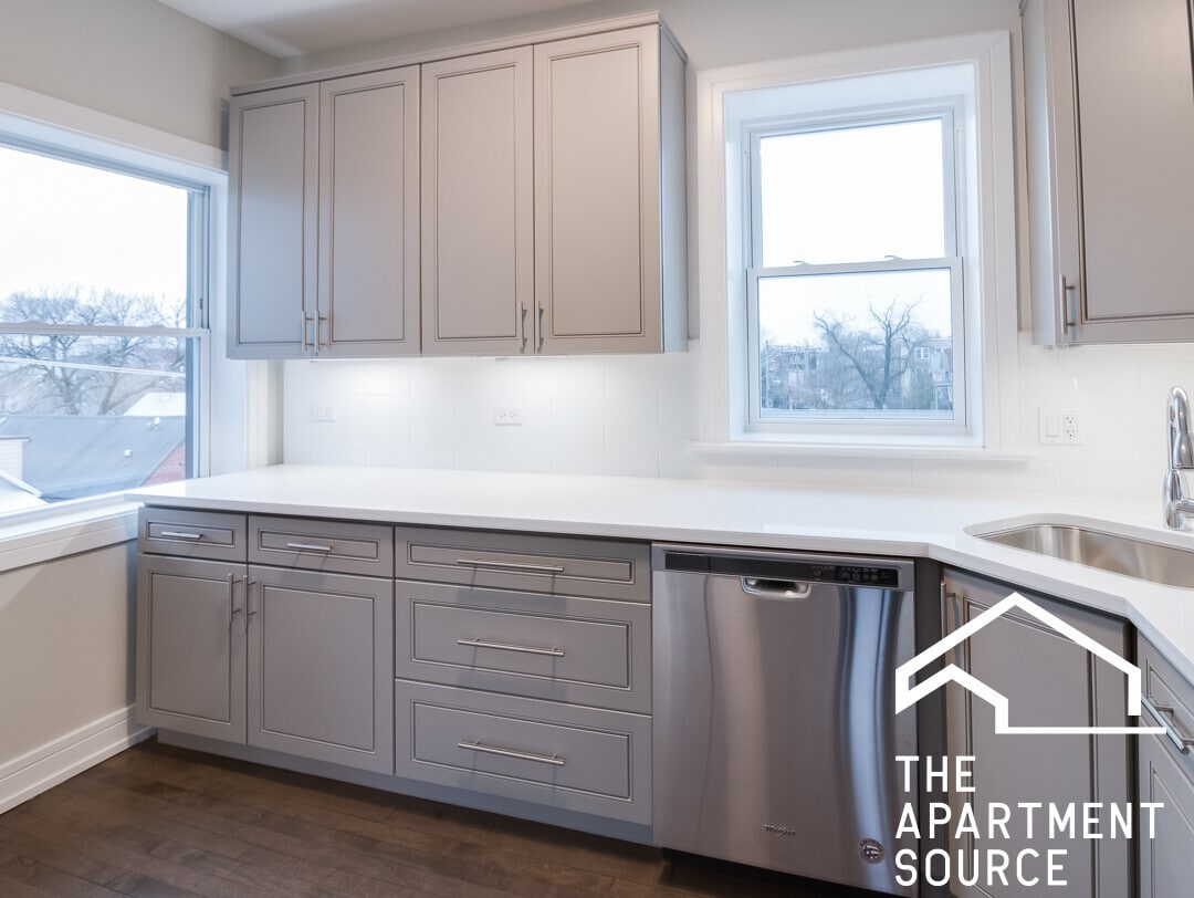 Photo - 2917 W Wabansia Ave