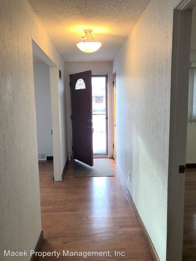 Foto del edificio - 4 br, 2 bath House - 3401 3rd Avenue South