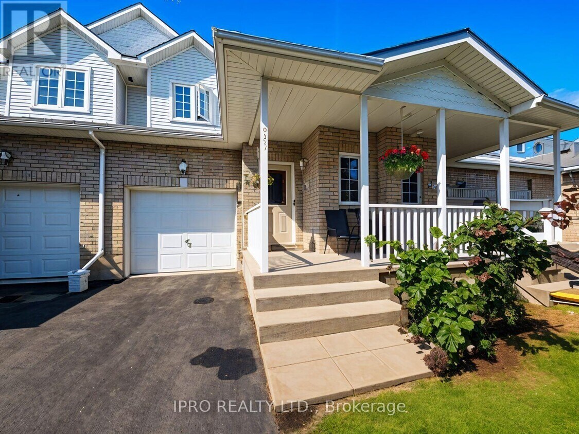 Photo principale - 447 Molly McGlynn St