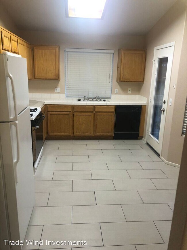 Foto del edificio - 3 br, 2 bath House - 1905 NAVAJO LAKE WAY