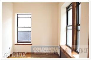 Building Photo - 857 Knickerbocker Ave