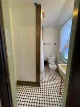 Building Photo - 53 Coolidge Rd