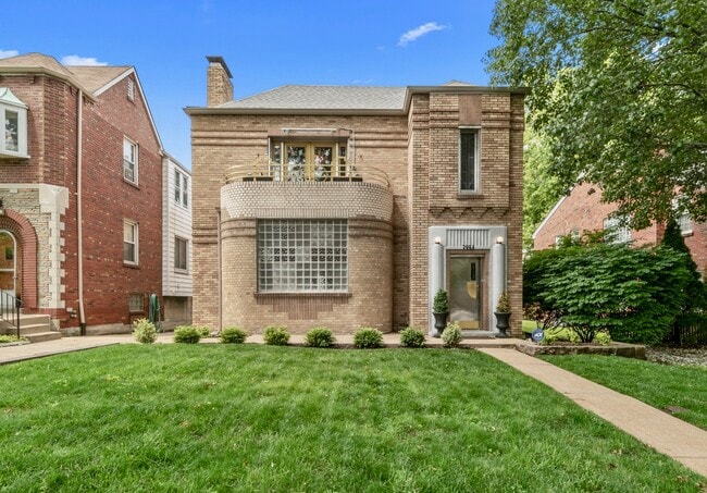 Building Photo - 7943 Delmar Blvd