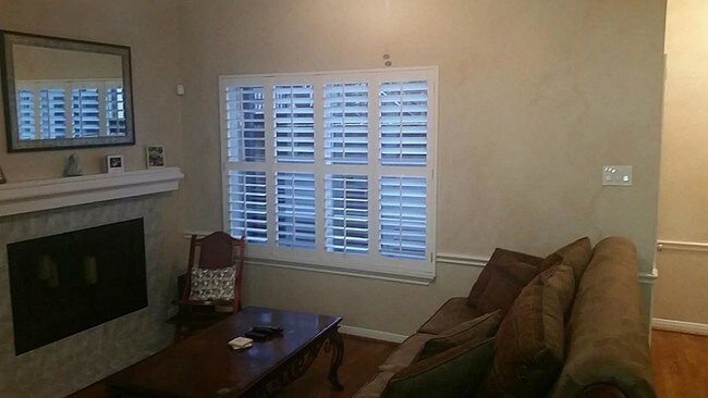 Building Photo - 702 Bering Dr