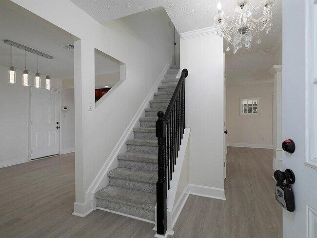 Foto del edificio - 2163 Heritage Trace Dr