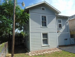 Building Photo - 5113 Avenue O 1/2
