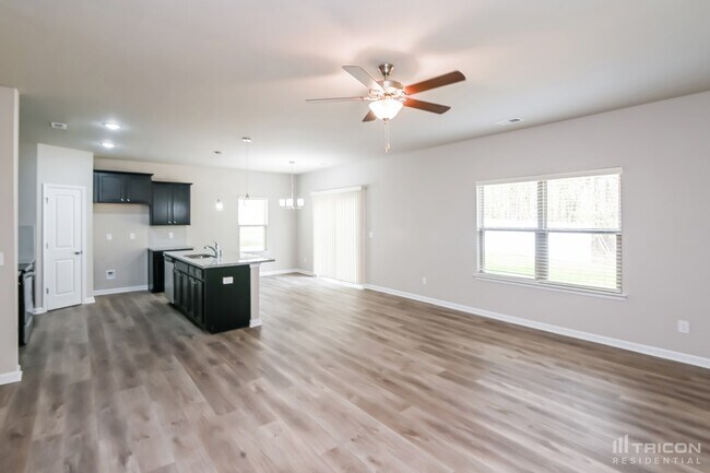 Foto del edificio - 139 Spring Knoll Dr