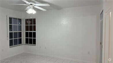 Building Photo - 701 Arianne Ct