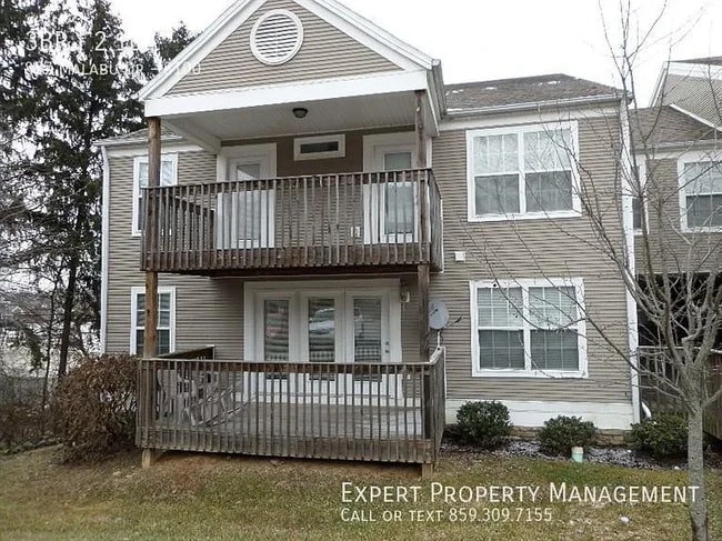 Building Photo - 857 Malabu Dr