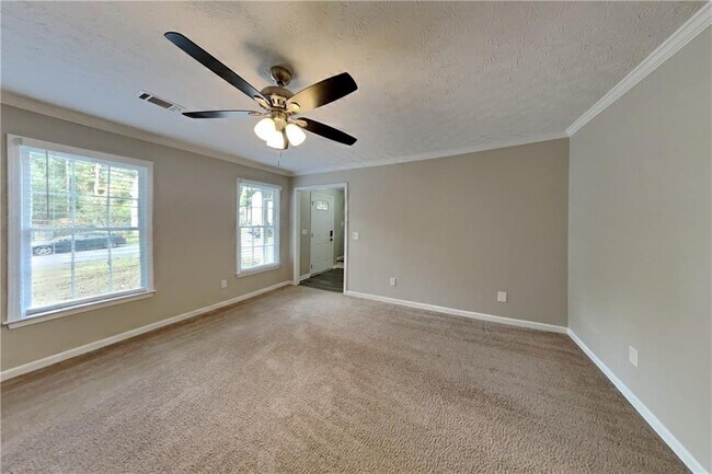Building Photo - 5051 Sugar Creek Dr