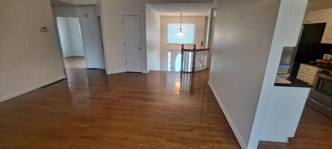 Foto del edificio - 4301 Antler Ct
