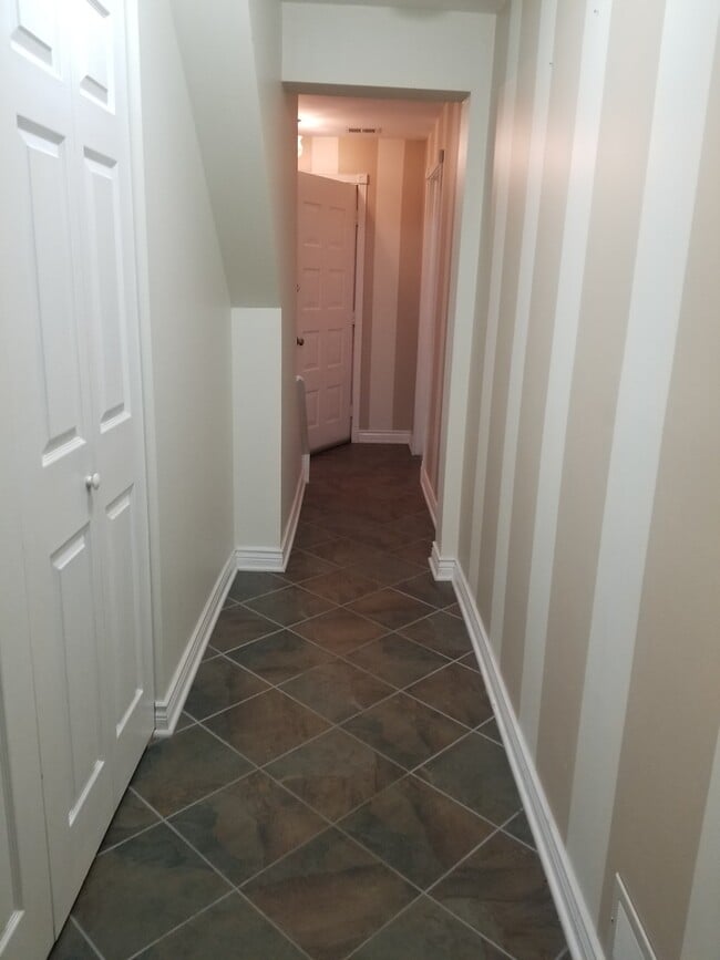 232 Queensberry Ct, Pittsburgh, PA 15237 Townhouse for Rent in