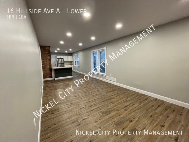 Foto del edificio - 16 Hillside Ave