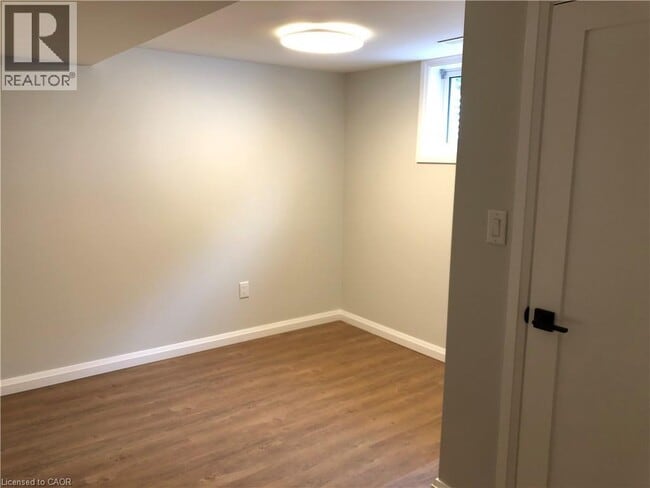 Building Photo - 111 Midland Dr