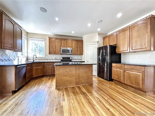 Building Photo - 4653 Bethany Ct